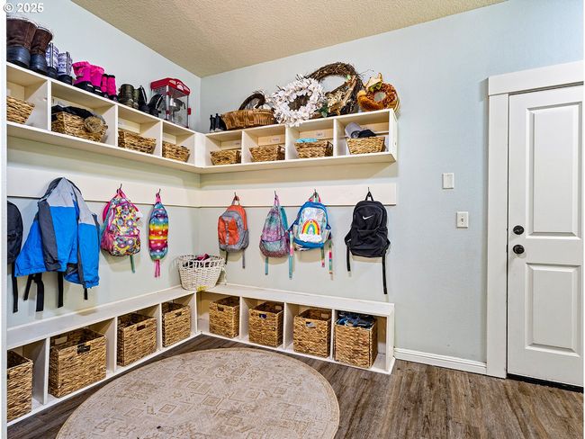 179 Se 46 Th Dr, House other with 4 bedrooms, 4 bathrooms and 2 parking in Gresham OR | Image 28