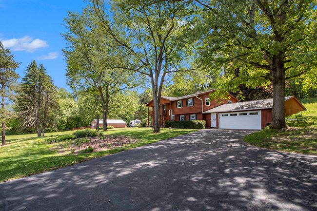 2725 W B Ave, House other with 4 bedrooms, 3 bathrooms and null parking in Plainwell MI | Image 5