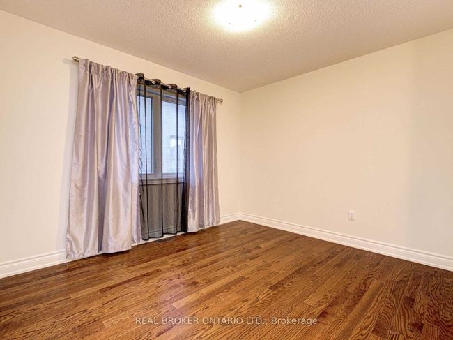 20 Dunley Cres, House other with 4 bedrooms, 4 bathrooms and 2 parking in Brampton ON | Image 11