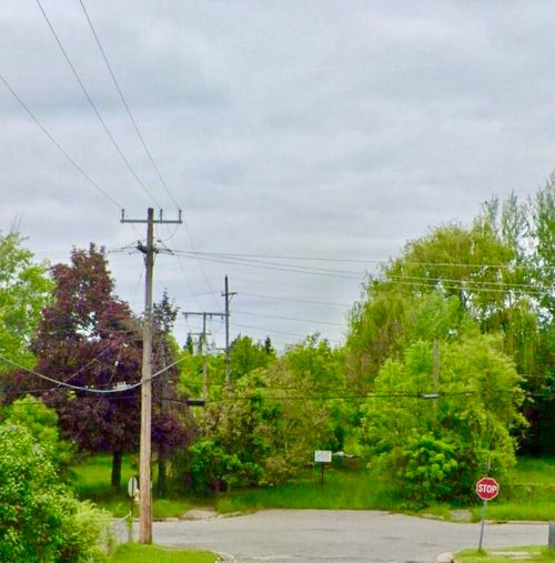 252 Rapid St, Pontiac, MI, 48341-2255 | Card Image