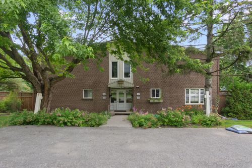 1435 Rue Laflèche, Sherbrooke, QC, J1K2Y9 | Card Image