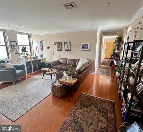 7d-1939 Chestnut St, PHILADELPHIA, PA, 19103-3504 | Card Image