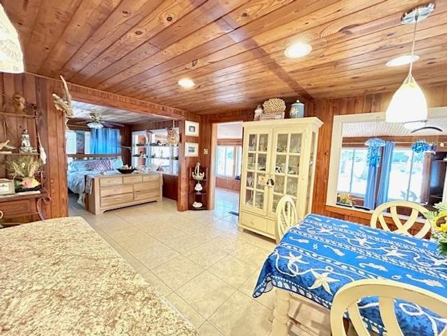1464 Alligator Dr, House other with 3 bedrooms, 2 bathrooms and null parking in ALLIGATOR POINT FL | Image 10