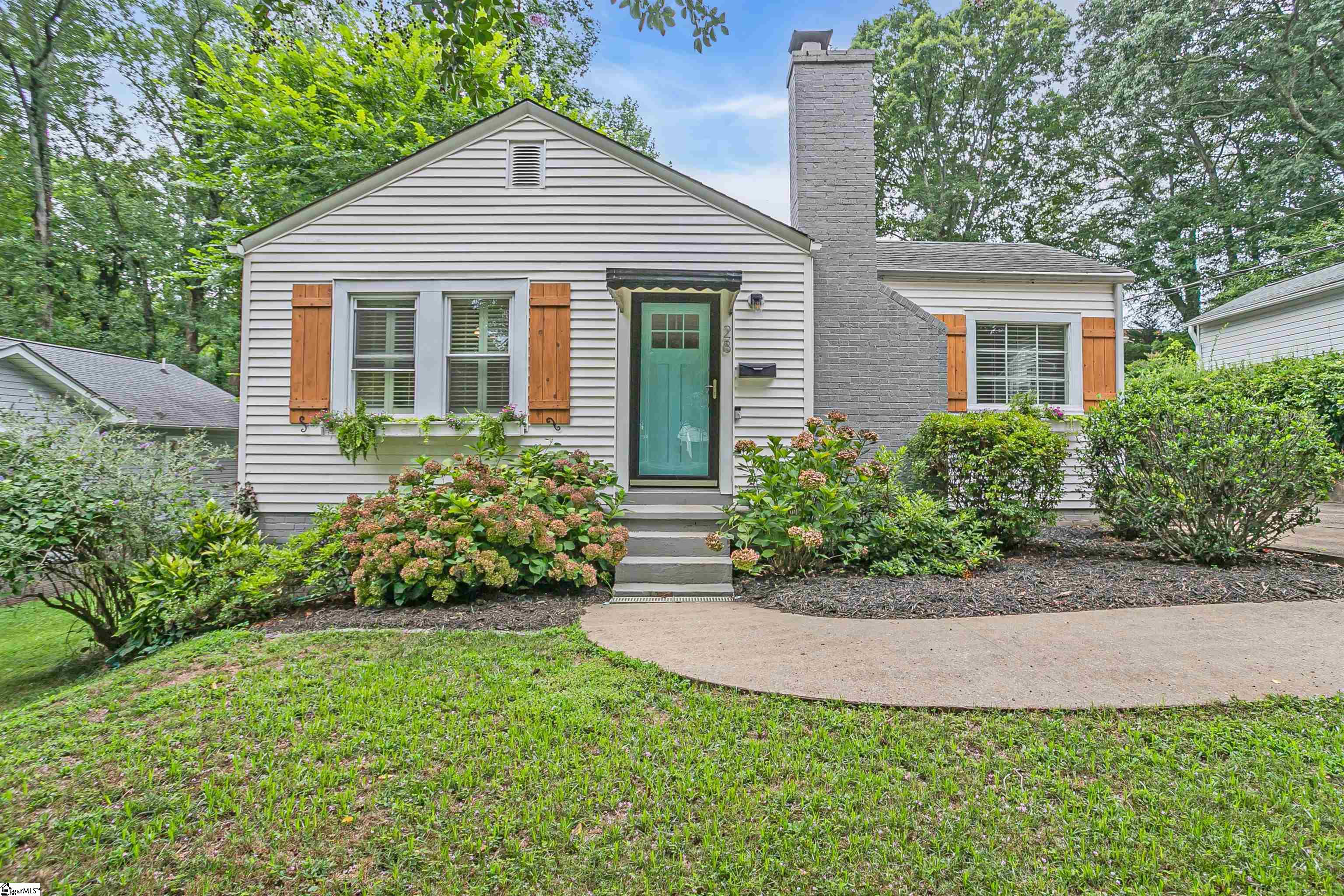Idlewood Dr, Greenville, SC 29609