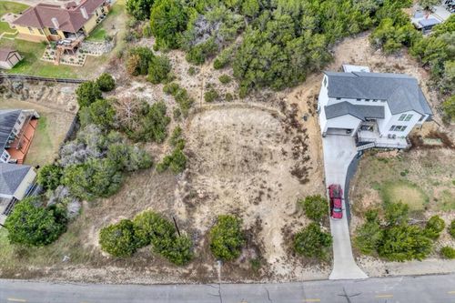 312 Alloway Dr, Spicewood, TX, 78669-2226 | Card Image
