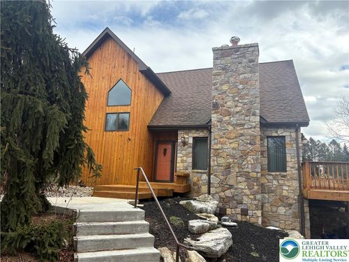 1966 Timberline Ct, Fogelsville, PA, 18051-2342 | Card Image