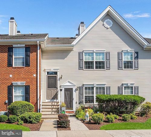 205 Gentry Ct, PENNINGTON, NJ, 08534-5251 | Card Image