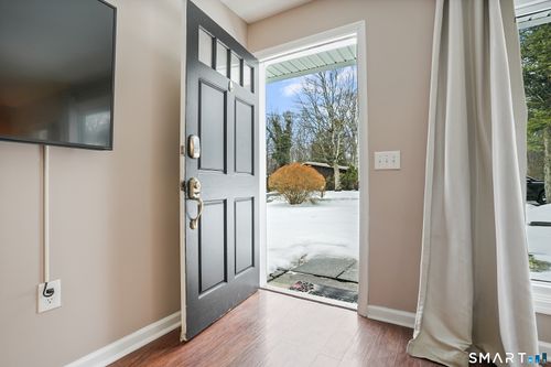 62 Sherry Ln, New Milford, CT, 06776-4120 | Card Image