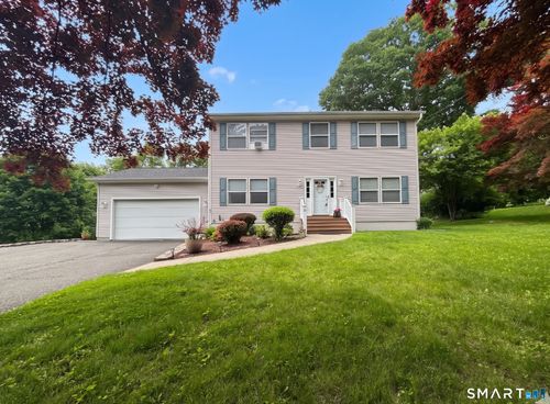 20 Driftway Rd, Danbury, CT, 06811-5102 | Card Image