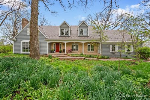 5N617 Forest Glen Ln, St. Charles, IL, 60175-8289 | Card Image