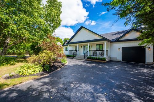 2560 Side Rd, Milton, ON, L9T2X7 | Card Image