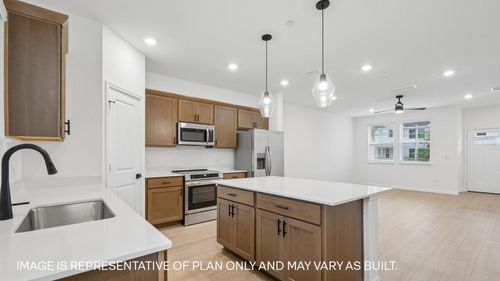 2530 Violet Theo Ln, Round Rock, TX, 78665-2903 | Card Image