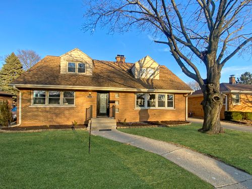 7921 18th Ave, Kenosha, WI, 53143-5840 | Card Image