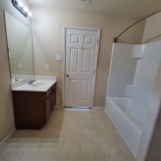 3220 Brixton Dr, House other with 3 bedrooms, 2 bathrooms and null parking in Fort Worth TX | Image 15