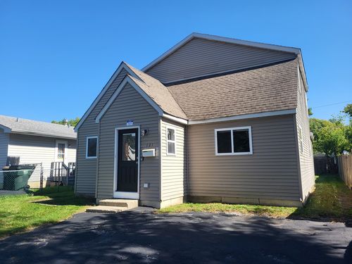 121 Highmoor Dr, Round Lake Park, IL, 60073-3403 | Card Image