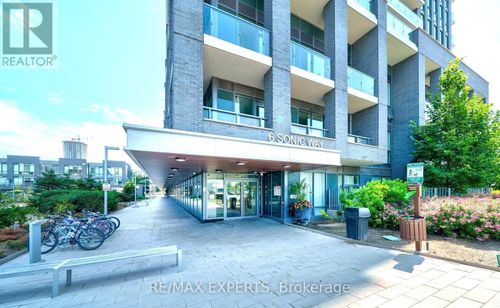 n101-6 Sonic Way, Toronto, ON, M3C0P1 | Card Image