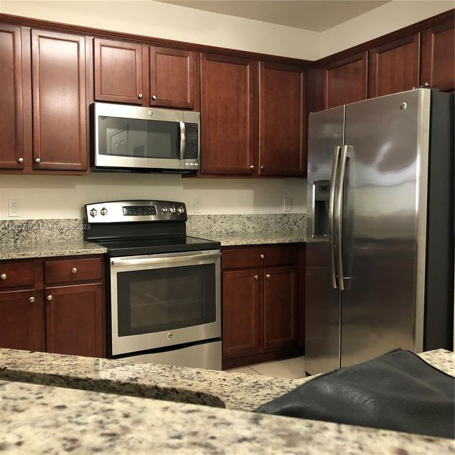 APT-203 - 10600 Nw 88 Th St, Condo with 2 bedrooms, 3 bathrooms and null parking in Doral FL | Image 15
