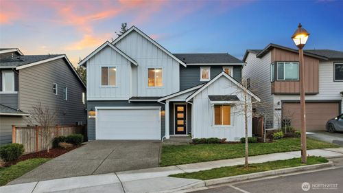 2463 Ne Athlon Ct, Poulsbo, WA, 98370-8015 | Card Image