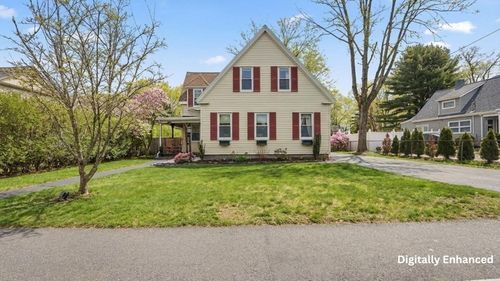 209 Central St, Rockland, MA, 02370-2423 | Card Image
