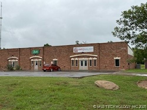 2421 Autumn Run, Ardmore, OK, 73401-2270 | Card Image