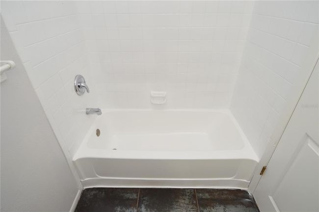 UNIT-204 - 8605 Mallard Reserve Dr, Condo with 2 bedrooms, 2 bathrooms and null parking in TAMPA FL | Image 40
