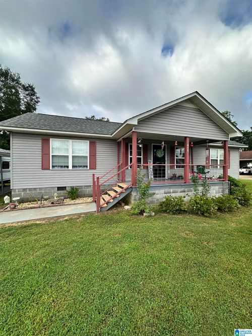 915 N Watson Dr, CENTRE, AL, 35960-1255 | Card Image