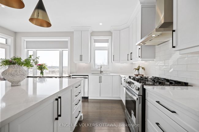 399 Longworth Ave, House other with 5 bedrooms, 4 bathrooms and 3 parking in Gloucester ON | Image 18