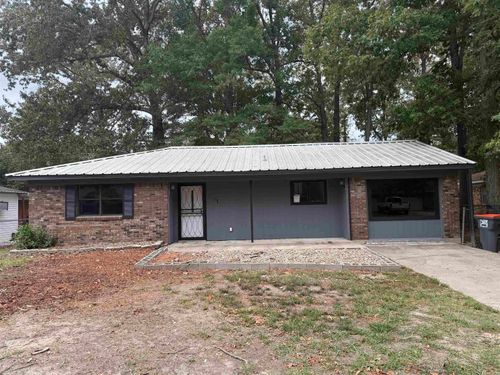 3504 Shamrock Dr, Pine Bluff, AR, 71603-8418 | Card Image