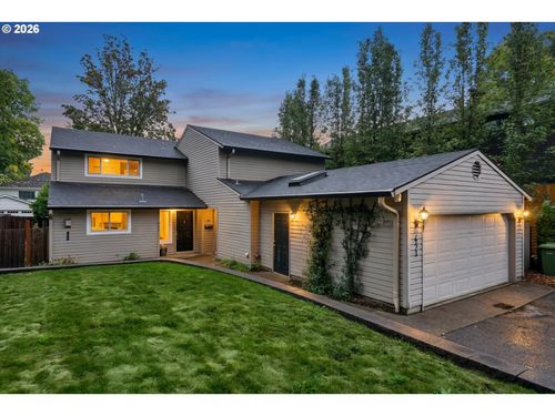 651 5th St, LakeOswego, OR, 97034 | Card Image