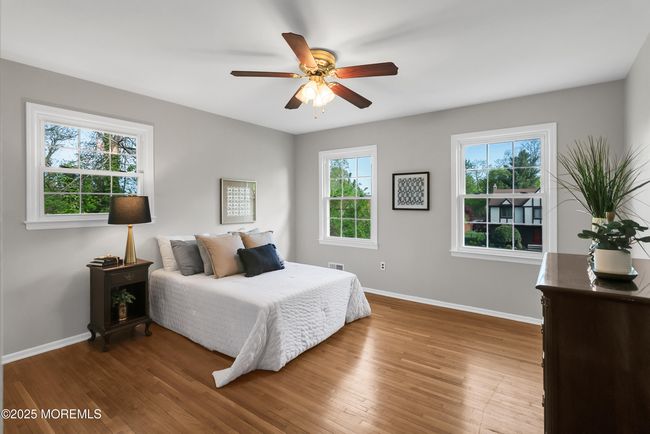 21 Schelly Dr, House other with 4 bedrooms, 3 bathrooms and null parking in Middletown NJ | Image 24