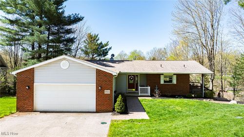 1814 Largo Dr, Roaming Shores, OH, 44084-9799 | Card Image