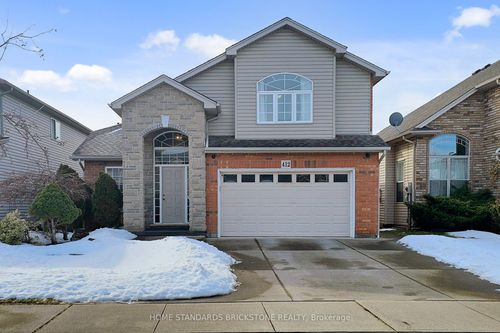 412 Autumn Cres, Welland, ON, L3C7J9 | Card Image
