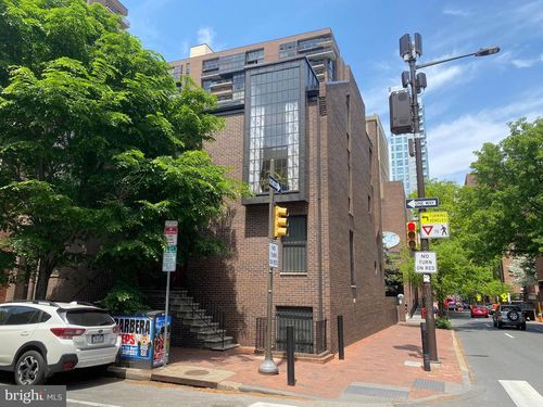 501 Spruce St, PHILADELPHIA, PA, 19106-3707 | Card Image