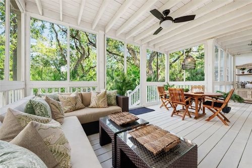 803-1295 Winding Oaks Cir E, Vero Beach, FL, 32963-4055 | Card Image