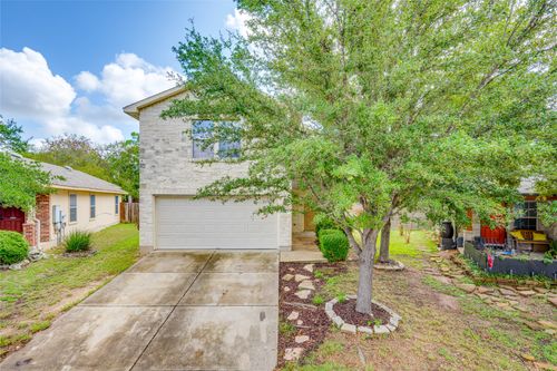 8705 Davis Oaks Trl, Austin, TX, 78748-6589 | Card Image