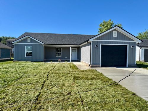 112 Bow Bridge Dr, Berea, KY, 40403-6599 | Card Image