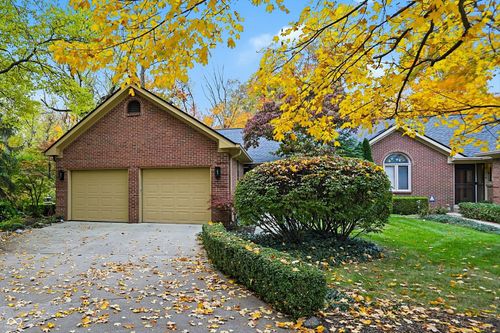 9334 W Point Pl, Indianapolis, IN, 46268-4215 | Card Image