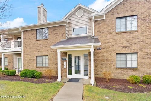 205-10700 Mcmeekin Ln, Louisville, KY, 40223-6136 | Card Image