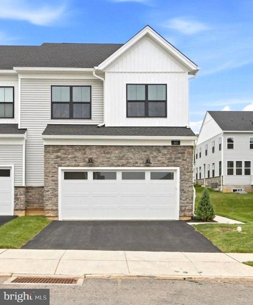 517 Anfield Rd, MALVERN, PA, 19355-1592 | Card Image
