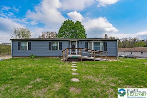3310 Friedens Rd, SLATINGTON, PA, 18080-3805 | Card Image