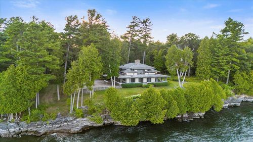 127 Barber Ln, Westport, NY, 12993-1724 | Card Image