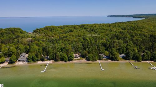5254 N Manitou Trl W, Leland, MI, 49654-9710 | Card Image