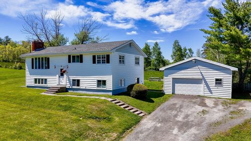 10 Leighton Drive, Brooklyn, NS, B0N1L0 | Card Image
