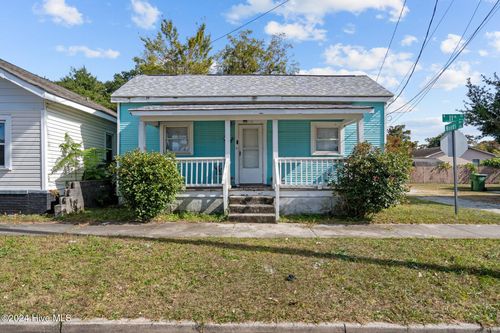 720 N 11th St, Wilmington, NC, 28401-3764 | Card Image