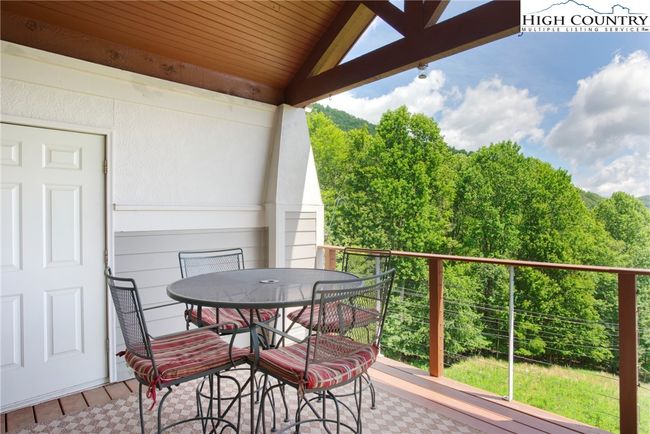 APT-132 - 165 Grandfather Cir, Condo with 2 bedrooms, 2 bathrooms and null parking in Seven Devils NC | Image 19