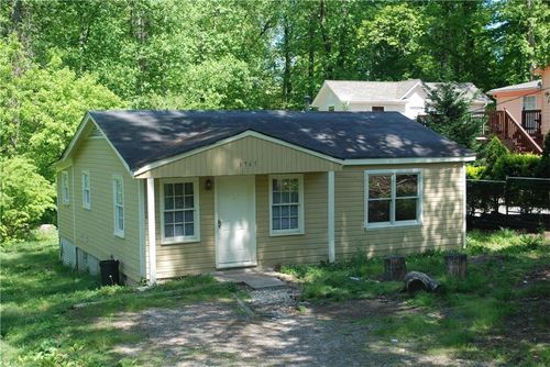 5765 Hillside Dr, Atlanta, GA, 30340-1719 | Card Image