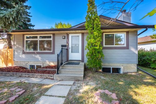 207 Fallswater Rd Ne, Calgary, AB, T3J1B2 | Card Image