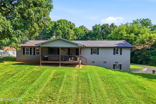 379 Wells Rd, Powell, TN, 37849-7713 | Card Image
