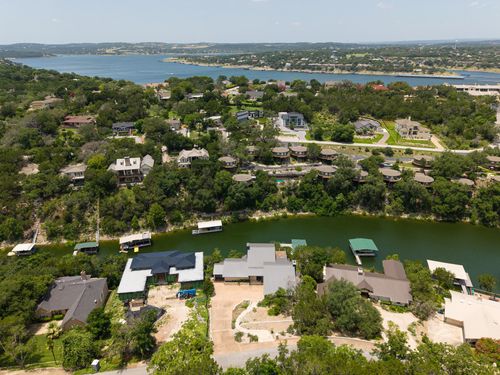 718 Bermuda, Lakeway, TX, 78734-4204 | Card Image