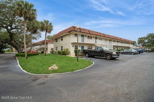 19-b-6500 Falcon Way, Cape Canaveral, FL, 32920-6086 | Card Image